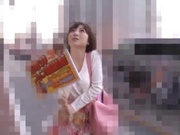 Kizuna Sakura enjoys sucking a large cock