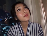 Okina Anna, hot Asian milf enjoys amateur sex play