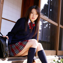 Misa Shinozaki - Picture 2