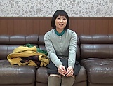 Asian milf, Hiroko Tajima fucked on the couch and made to swallow picture 14