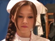 Hot nurse Ameri Ichinose takes good care of her patient