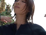 Gorgeous Ayami Hunka cant resist some outdoor fun