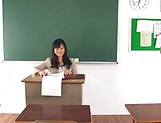 Hirose Yoko has her twat rammed in class picture 3
