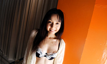 Yui Hasumi - Picture 2