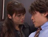 Office girl Maki Hokujo makes facesitting and rides knob picture 15