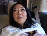 Japanese MILF cums from a vibrator and gives head in a car picture 42