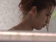 Manatsu Yumeka Asian teen enjoys a bath and a blowjob