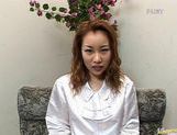 Ayumi Natsukawa pussy masturbation