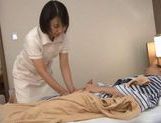 Hot Japanese MILF is having sex picture 11