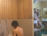 Japanese hottie fucks the bath cleaning dude! picture 26