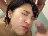 Hinata Mio gets naughty while taking a bath picture 140