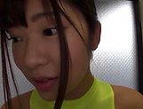 Charming Asian AV model in wet clothing Ishikawa Yuuna gives head picture 1