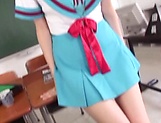 Ayanami Yuu is an experienced schoolgirl