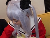 Hayama Mei gets a worty cum in mouth