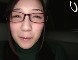 Cute babe Suzuhara Emiri in kinky sexual action in the car