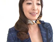 Amatuer cutie Otowa Ayako shows off her nice firm ass