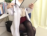 Wild nurse Abe Mikako shows her kinky side