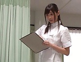 Nurse knows a lot about amazing handjobs