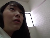 Amateur girl Suzukawa Ayane goes for a huge dick of a stranger picture 76