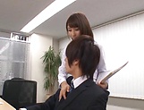 Ayami Shunka enjoys some amazing office sex