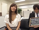 Japanese office lady fucks with a guy in her office picture 44