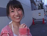 Married Japanese woman gives a goot job and bounces on a hard rod